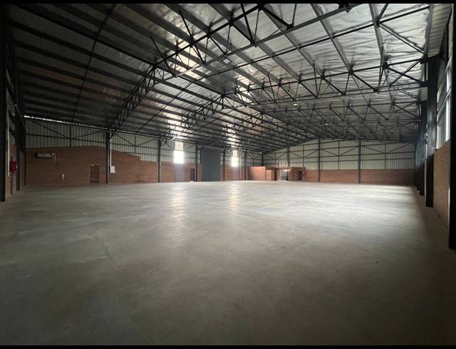 1,026M² WAREHOUSE TO LET IN SUNDERLAND RIDGE